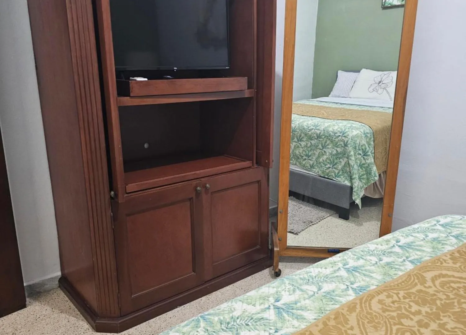 Homestay Natural Village #1,2,3 & 5 San Juan Puerto Rico